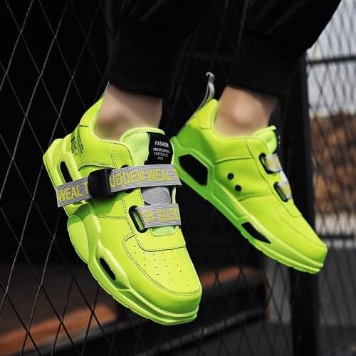 PU Mens Flat Walking Board Sneakers Waterproof Running Shoes Hot Outdoor Sport Shoes Green Fashion Young Steet Footwear Buckle