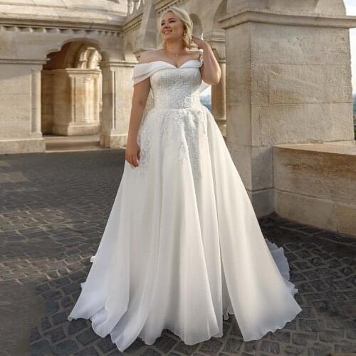 Plus Size A-line Wedding Dress 2021 Elegant Sweetheart Off-the-shoulder Court Train Bridal Gowns with Applique