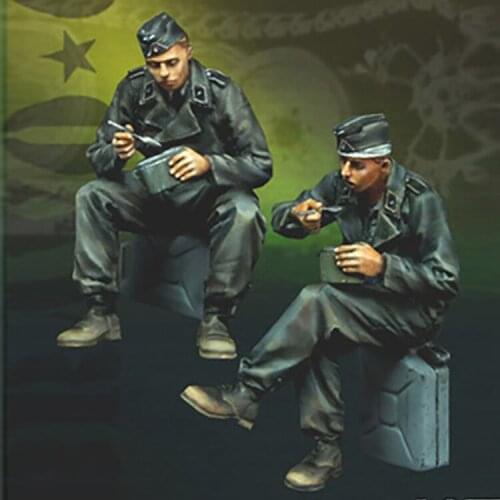 Crazy King 1 / 3 resin figure soldier model in the World War II soldiers GK white model hand 221