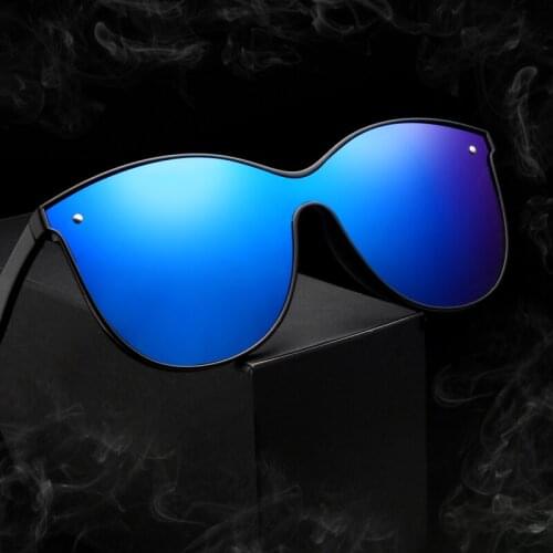 Fashion Womens Polarized Sunglasses Round Vintage Women Brand Designer Shades Eyewear Accessories Driving Sun Glasses for Women