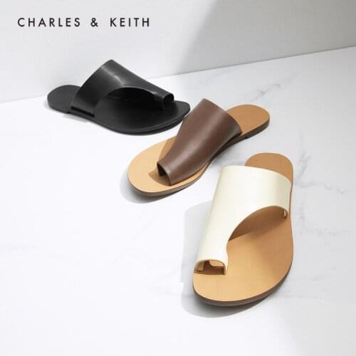 CHARLES&KEITH Women's Flip Flops