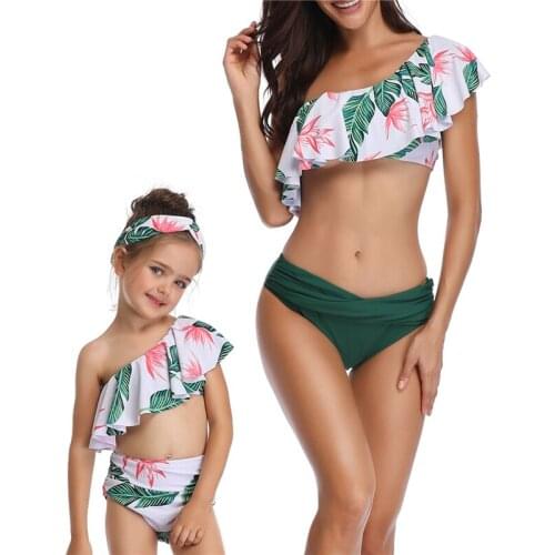2021 Swimwear for Family Parent-child Matching Swimsuit Set Floral Print Off-shoulder Low-cut Bikini + Elastic Waist Panties