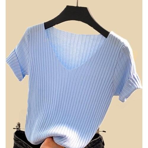 Kuelawear Slim Bottom Short Sleeve T-shirt Solid Color V-neck Womens Fashion Casual Tops Sexy Ladies New Loose Summer Sweater