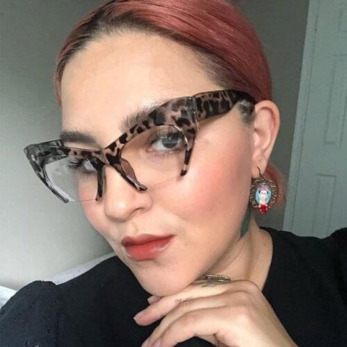 Fashion Cat Eye Clear Lens Glasses Frame Brand Vintage Women Tansparent Lens Eyewear Leopard Frame Optical Eyeglasses Decoration
