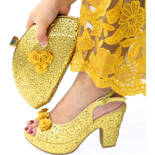 New Italian Women Wedding Shoes and Bag Set Decorated with Rhinestone Wedding Shoes for Women Bride Closed Toe Heels Party Pumps