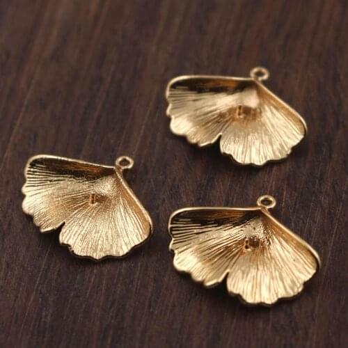 20pcs Brass Casted Gingko Leaf Butterfly Pendant Charms Half Hole Pearls Base DIY Pendant Hanging Earrings Jewelry Accessories