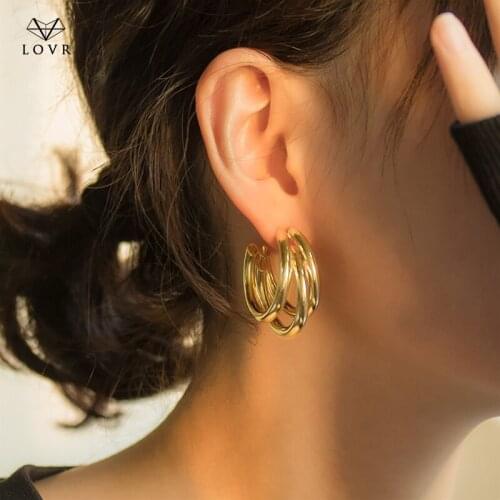 LOVR Fashion Metal Elegant Hoop Earring Woman 2020 New Vintage Gold Color Cheap korean Statement Earrings Accessories