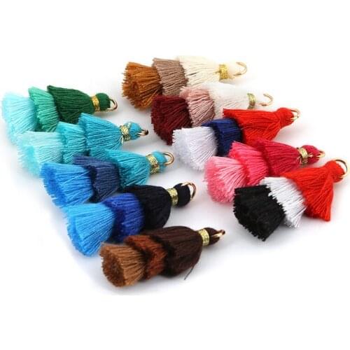 Latest 3 layers Random Mix Polyester Cotton Tassels Charms for Cellphone Curtain Home Ornament DIY Findings Making 4cm