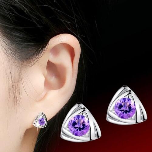 2020 New Fashion Earrings Ladies Jewelry Triangle Earrings Crystal Heart Love Earrings Simple Original Wholesale Cheap Marketing