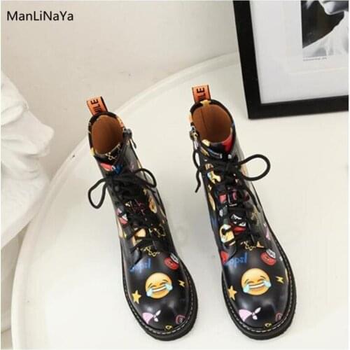 Brand Design Print Smile Emoticon Female Boots Genuine Leather Funny Memes Cross-tied Lace up Women Martin Boot Motorcycle Boots