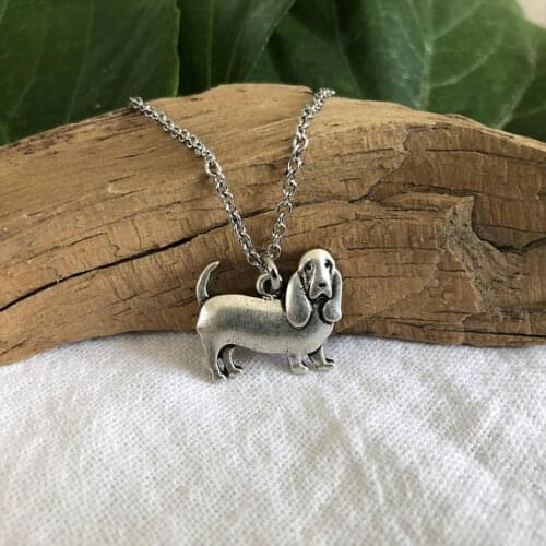 Fashion vintage Basset Hound Pendant for women animal dog jewelry trendy Pet necklace Gift
