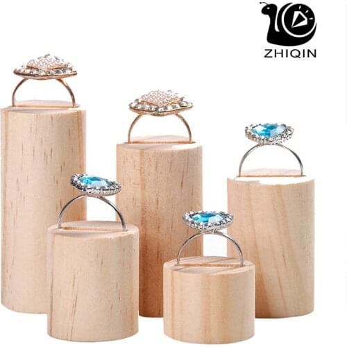 5pcs Cylindrical Wooden Ring Display Rack Ring Jewelry Organizer Holder Jewelry Display Stand Ring Counter Windows Display