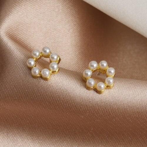 New Imitation Pearl Retro Simple Small Ear Stud Earrings Statement Fashion Accessories Earrings For Women Kolczyki