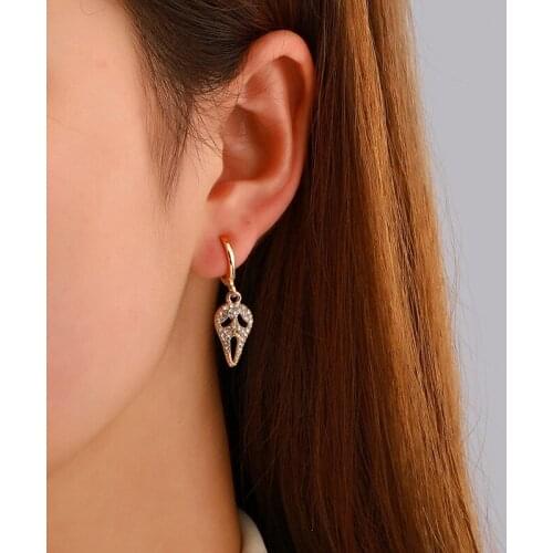 Halloween Ghost Face Full of Diamond Earrings Female Fashion Trend Gothic Style Skull Screaming Retro Alloy Exaggerated Earrings