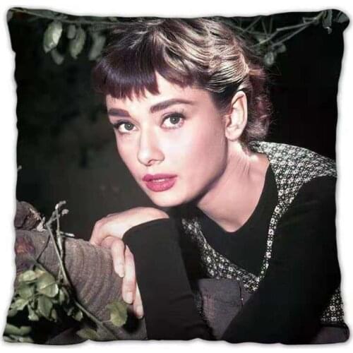 Audrey Hepburn Pillowcase Pretty Scholar Yu Lexuan Same Paragraph Star Photo Poster Cushion Cover Souvenir Pillows Decor Home