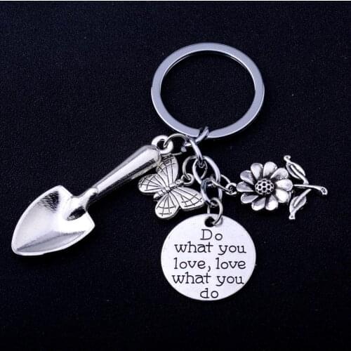 Shovel Gardener Key Chains Sunflower Flower Butterfly Shovel Pendant Charm Keychains Gift For Florist Nature Jewelry Key Rings
