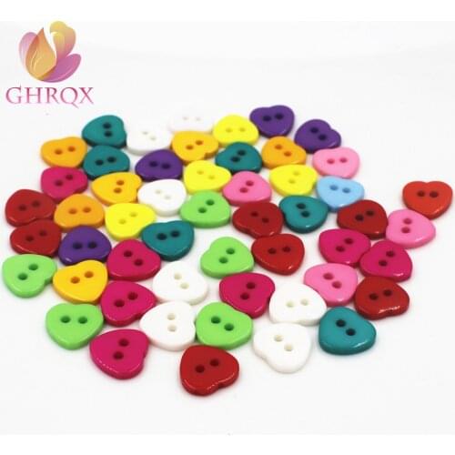 Hot sale 10mm heart buttons Mixed color Round Shape 2 Hole Resin Button DIY Clothing Accessories wholesale 50 pcs