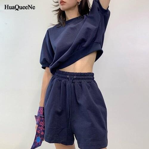 Casual two-piece womens suit O-neck loose top cotton pocket sports shorts two-piece fashion simple casual two-piece suit