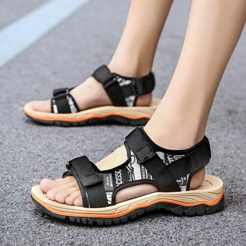 Nine o'clock Summer Trend Mens Sandals Outdoor Quality Comfortable Beach Slippers Hard-wearing Mesh Male Casual Shoes Big Size