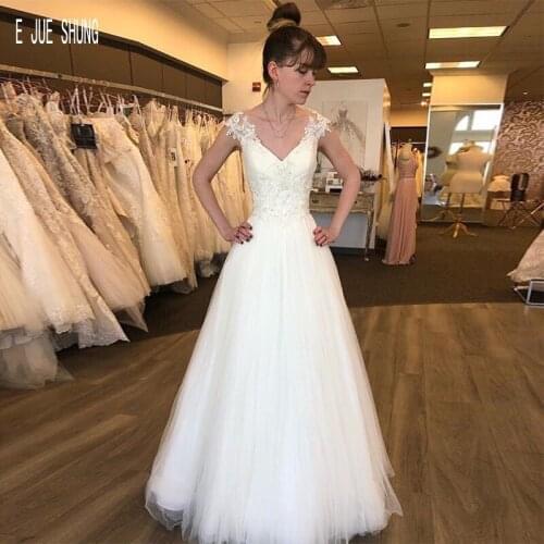 E JUE SHUNG Modest Wedding Dresses V Neck Cap Sleeve Hollow Back With Appliqued Top A Line Bridal Gowns vestidos de novia