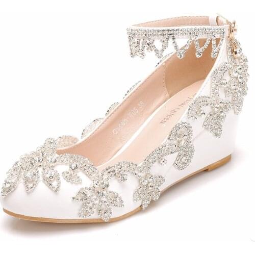 Large size slope heel single shoe spring and autumn slope heel womens shoe 5 cm medium heel marriage shoe water drill fringe