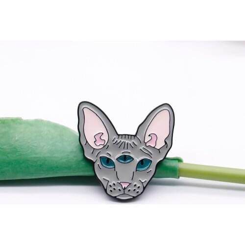 Cartoon Brooch creative three eyes leopard head Brooch Gothic Punk Enamel Badge personal adornment