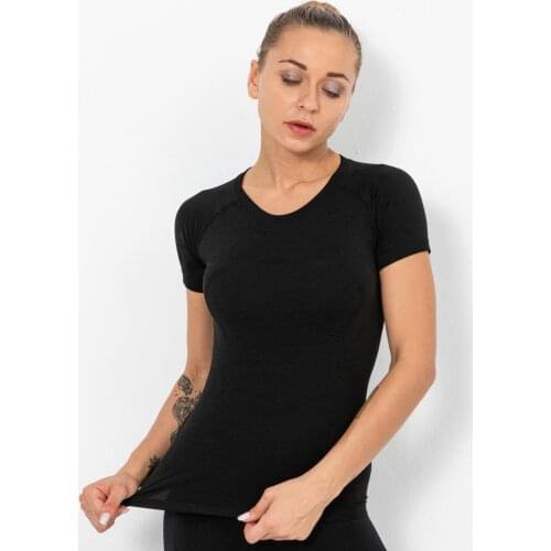 2021 Huanwei New High Quality Breathable Gym Wear Women Short Sleeve Sexy Yoga Top Workout Sport T Shirt