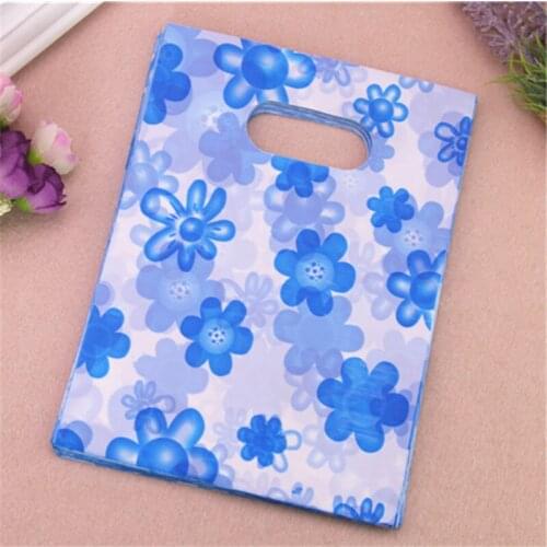 2017 New Style Wholesale 100pcs/lot 15*20cm Blue Sky Gift Packaging Bags With Flower Plastic New Year Gift Bags