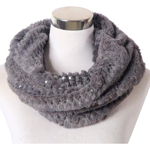 2018 Fashion Grey Red Sequin Winter Ring Scarf Women Infinity Faux Fur Circle Loop Fular Female Warm Neck Snood Scarves