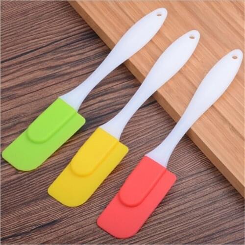 1Pcs Pastry Tools Silicone Baking Spatula Baking Scraper Cream Butter Handled Cake Spatula Cooking Cake Brushes Kitchen Utensi