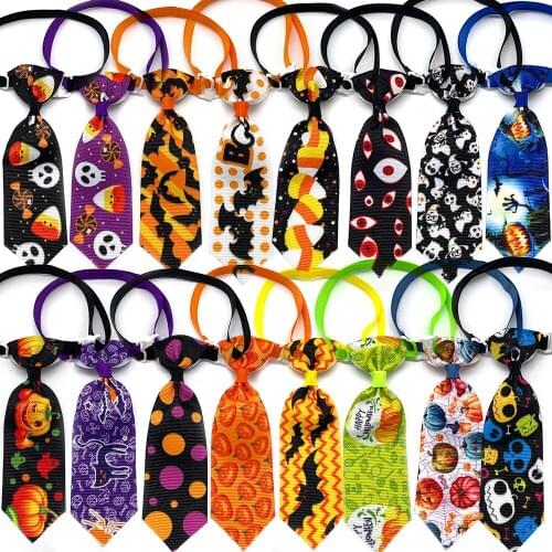 50/100pcs Halloween Pet Supplies Pet Dog Bow Ties Collar Skull Pumpkin Small Dog Puppy Cat Bowties Necktie Pet Holiday Product