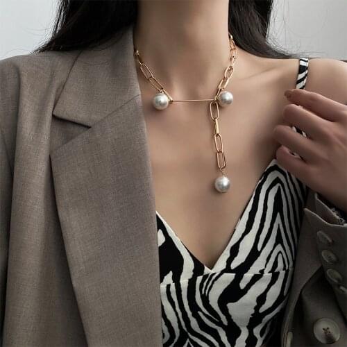 Fashion Chain Pearl Necklace Womens Simple Punk Style Rectangular Adjustable Pearl Pendant Necklace Collarbone Chain Jewelry