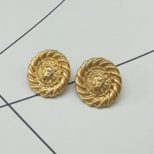 2019 Rushed Limited Trendy Oorbellen Earing Europe And The Jewelry Popular Fashion Personality Sweet Beach Stud Earrings A6-17