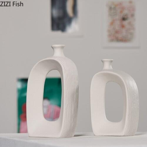 Creative White Hollow Ceramic Vase Flower Arrangement Simulation Flower Hydroponic Vase Matt Porcelain Living Room Desktop Decor