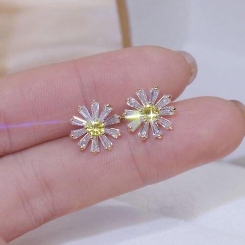 S925 Silver Needle Exquisite Bling Crystal Daisy Earrings For Women AAA Cubic Zirconia Charm Flower Stud Earring Wedding Jewelry