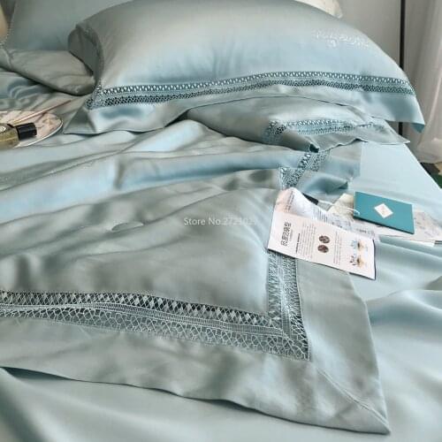 The Air-conditioning Quilt Is Cool In Summer and Can Be Washed. The Summer Quilt Is Double Quilt