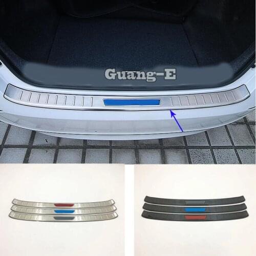 Car Exterior External Rear Bumper Trim Plate Outside Protect Frame Trunk Pedal 1pcs For Honda Accord Sedan 10th 2018 2019 2020