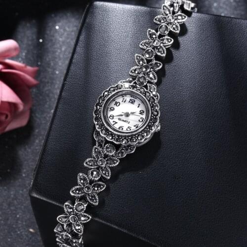 Charm Women Ancient Silver Bracelets Girls Crystal Accessories Fashion Lady Quartz Watches Female Charm Accessories Fastshipping