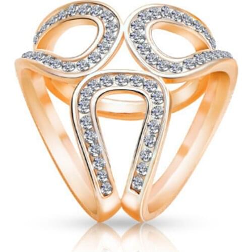 Vintage Gold brooch Silk Scarf Buckle Hollow flower rhinestone broches jewelry fashion Brooches women Pin Accessories