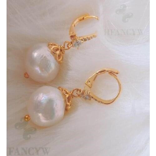 White Baroque Pearl Earring 18k Zircon Hook Party Fashion Earbob Irregular AAA Mesmerizing Natural Luxury Accessories