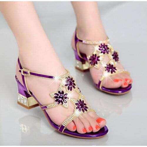 New summer womens sandals Sexy matching rhinestone flowers word buckle chunky heel crystal sexy open-toe fashion shoes Large