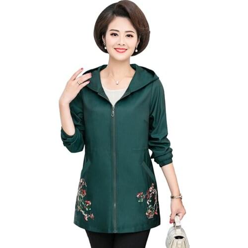 Women Jacket Coats Autumn Windbreaker Female Large Size Hooded Embroidery flower Coat Elegant Casual Outwear mother clothes 5XL