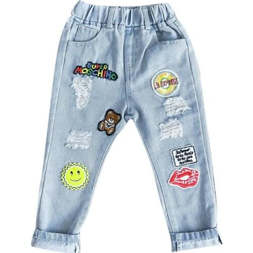 2018 new fashion Childrens clothing spring and autumn boys jeans cartoon girls holes pants boy denim long trousers