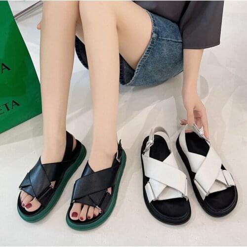 2021 Pu Leather Thick Platform Sandals Women Cross Buckle Mid Heel Beach Shoes Woman Daily Outdoor Sport Sandals Female