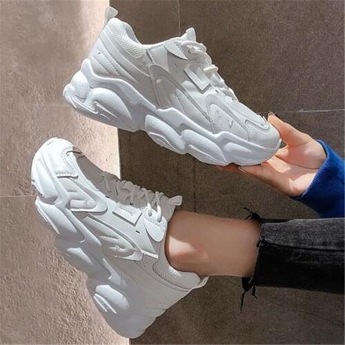 Women Chunky Sneakers 2021 Fashion Breathable Platform Trainers Ladies Wedges Casual Shoes For Woman Sport Dad Shoes White Black