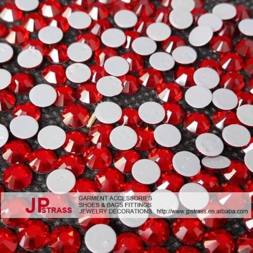 14 cutting facets 7 big and 7 small superior shiny of hot fix crystal stones copy swa with 1440 pcs per pack ss20 lt siam