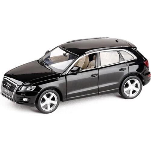 1:32 Scale Diecast Metal Toy Audi Q5 SUV Model Sound & Light Car Doors Openable Educational Collection Gift V415