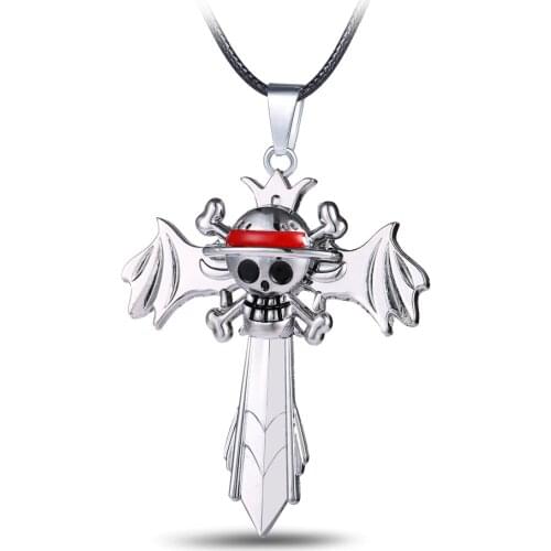 Japan Animal One Piece Luffy Skull Necklace Men Wing Rotatable Pendant Necklaces Women High Quality Cosplay Jewelry collares