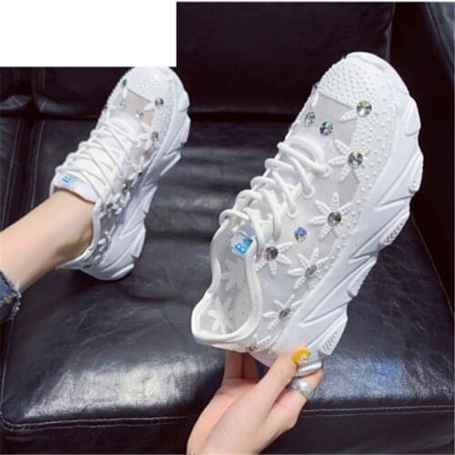 2021 Spring Women Chunky Shoes Mesh Breathable Womens Vulcanized Shoes New Fashion Platform Flowers Lace-up White Casual Shoes