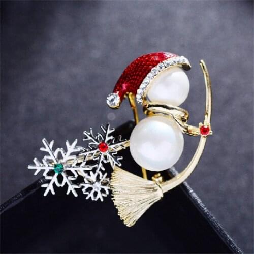 OKILY 2021 Delicate Imitation Pearl Brooches Pin Lovely Enamel Snowman Corsage Clothes Decoration for Women Jewelry Accessories